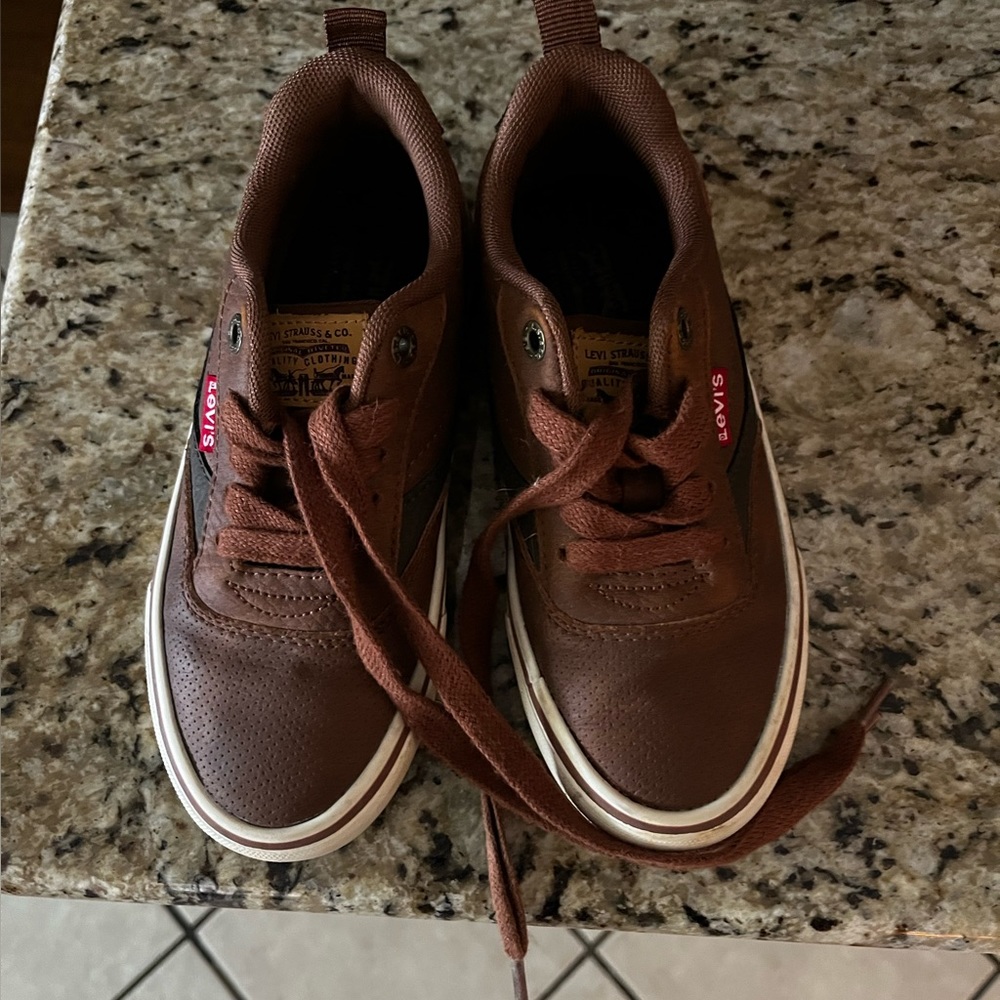 Levi kids size 12